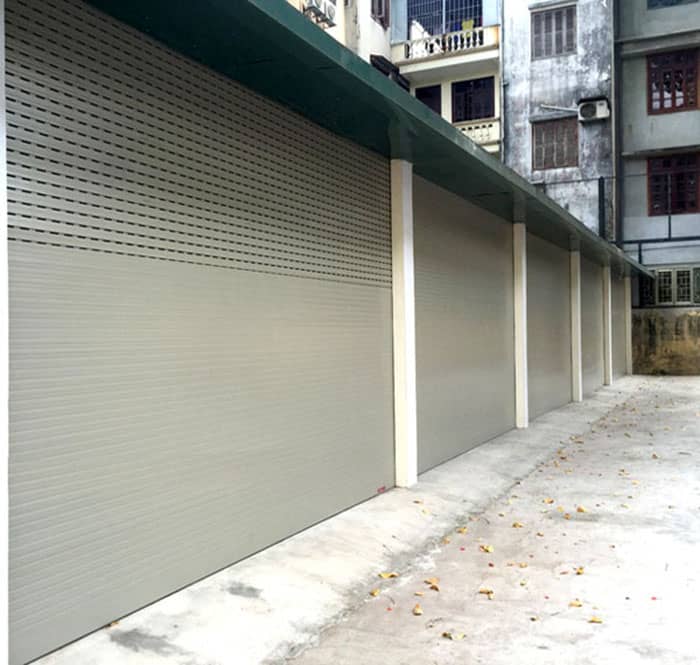 Lắp đặt cửa cuốn khe thoáng austdoor công nghệ Đức