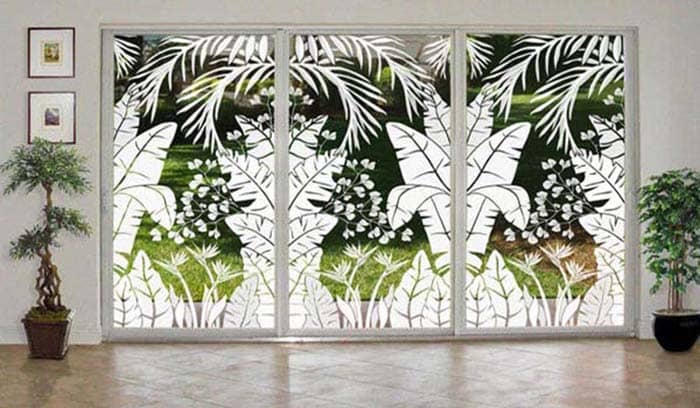 Mẫu cửa lùa 2600 dán đề can đẹp