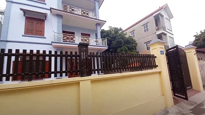 Hàng rào sắt đẹp được thiết kế công phu