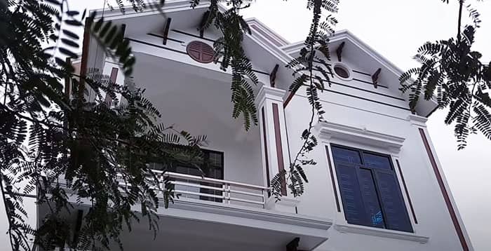 Mẫu lan can inox đẹp cho sảnh biệt thự