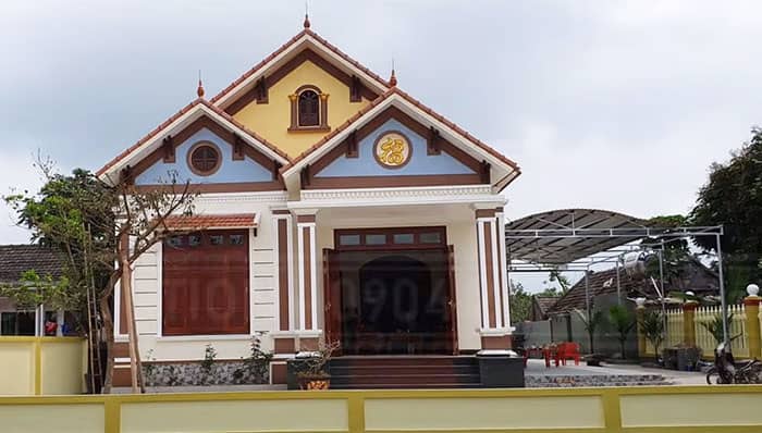Mẫu sảnh nhà đẹp mái tôn vòm