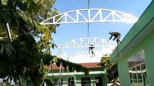 Vì kèo mái tôn vòm uốn hộp cong
