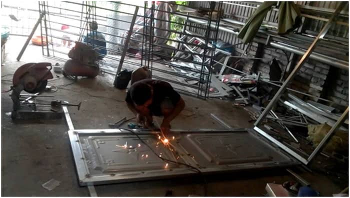 Hàn pano cửa sắt 1 cánh đẹp
