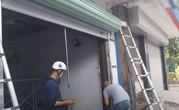 Giá cửa cuốn kéo tay thi công hoàn thiện tại hà nội