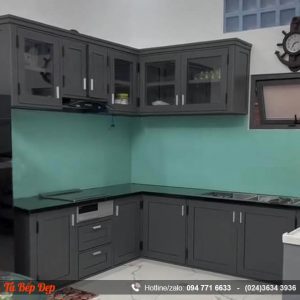 Mẫu tủ nhôm bếp xingfa màu ghi xám cao cấp