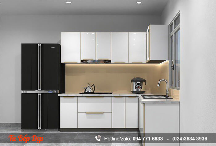 Thiết kế tủ bếp cánh kính đơn giản đẹp mắt