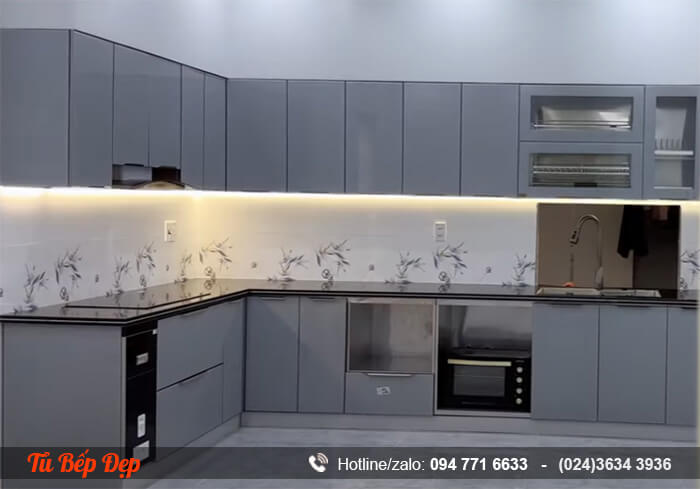 TỦ BẾP NHÔM KÍNH GIÁ RẺ CHẤT LƯỢNG CAO TẠI HÀ NỘI