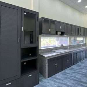 Mẫu tủ bếp bằng nhôm xingfa hệ 55 cao cấp tại việt pháp