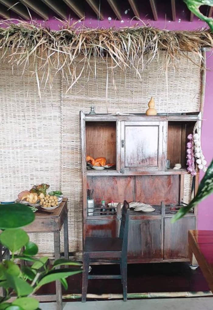 Cái chạn bát xưa