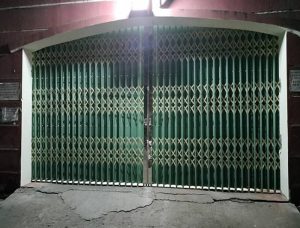 Mẫu cửa kéo đẹp vòm