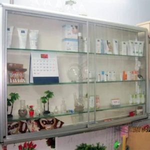 Mẫu tủ treo mỹ phẩm nhỏ giá rẻ