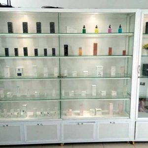 Mẫu tủ kính trưng bày mỹ phẩm hiện đại tại hà nội