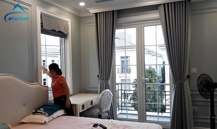 Cửa sổ nhôm kính hộp cách âm hiệu quả cho biệt thự