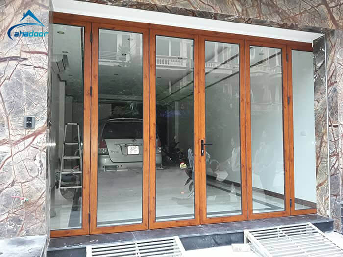 Cửa nhôm vân gỗ